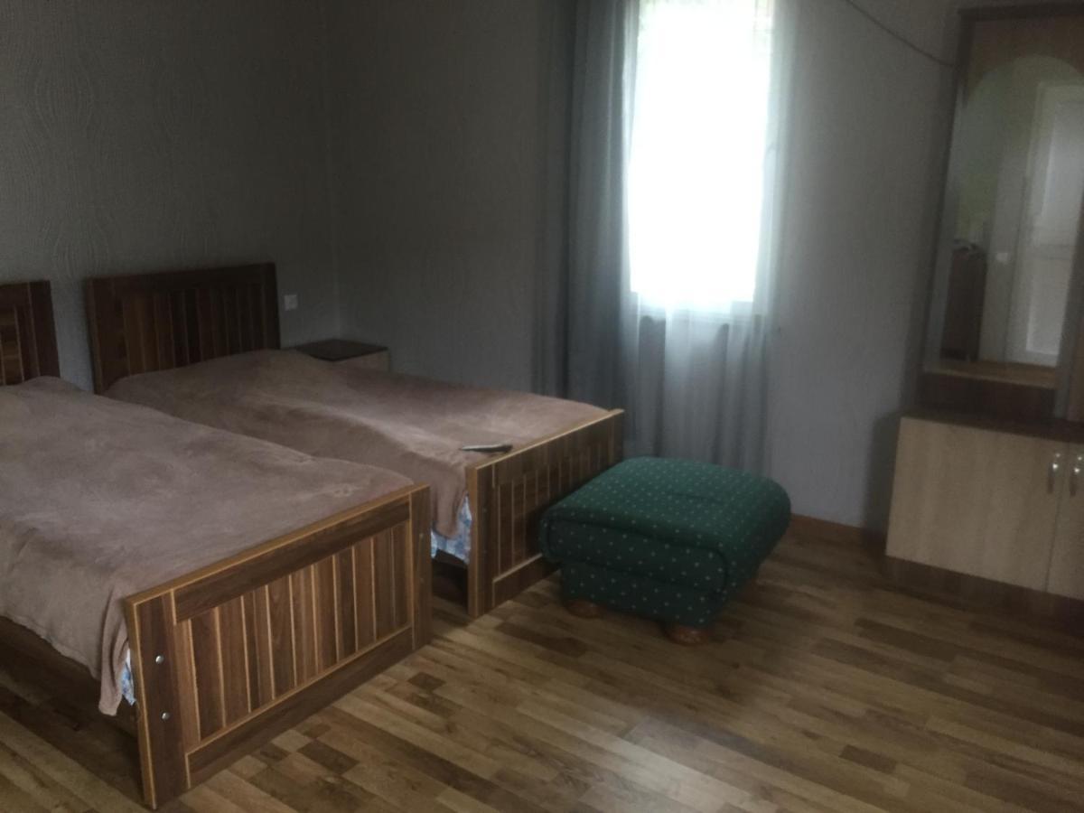 Hotelruslan Pʼotʼi Dış mekan fotoğraf